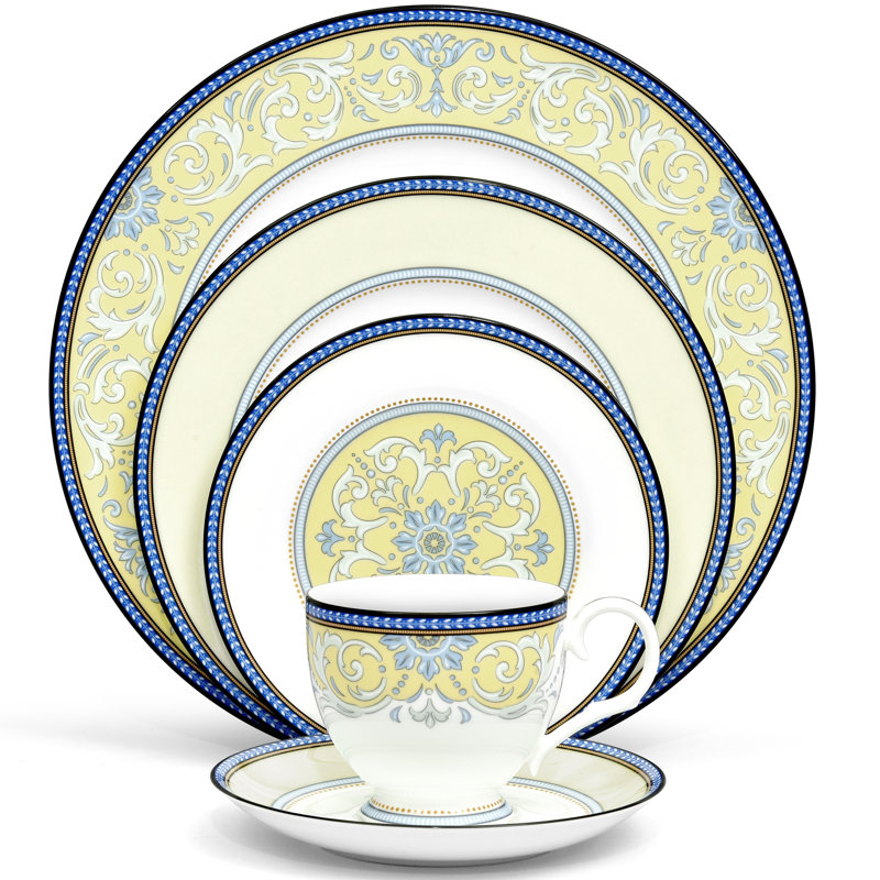 Ensemble de 4 assiettes plates Noritake Menorca Palace, 10 3/4 po