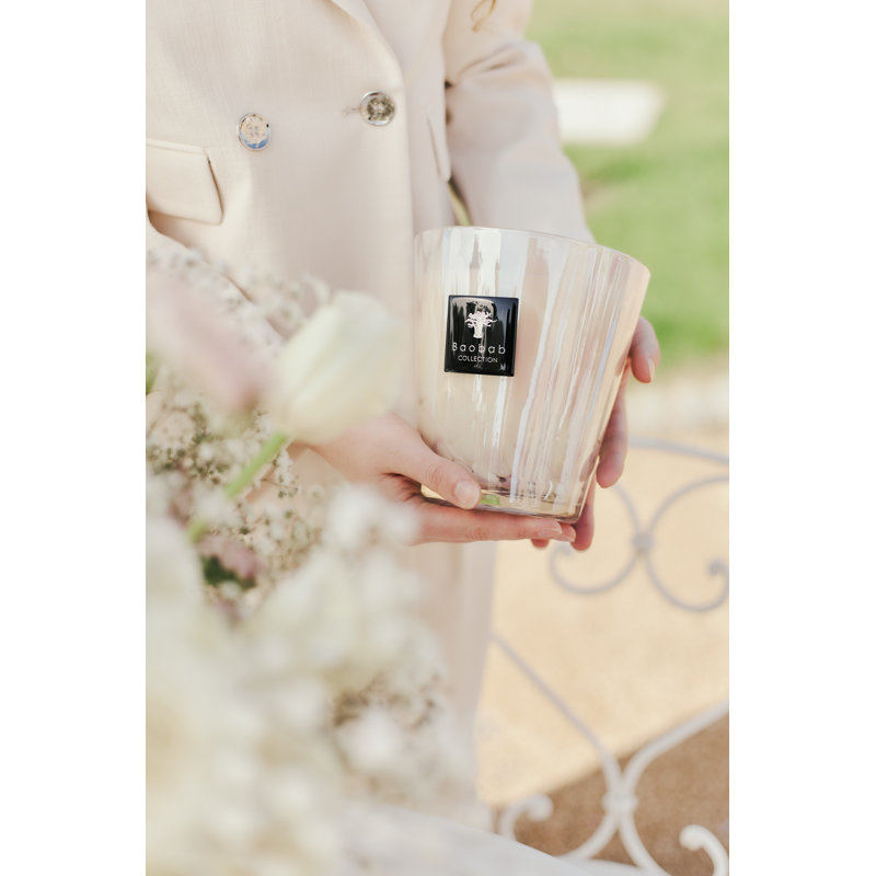 Pearls White Candle, 3.2" H x 3.94" W x 3.94" D