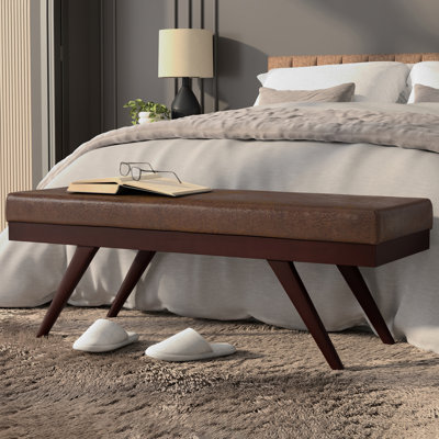 Banc avec repose-pieds et structure en bois massif Chanelle