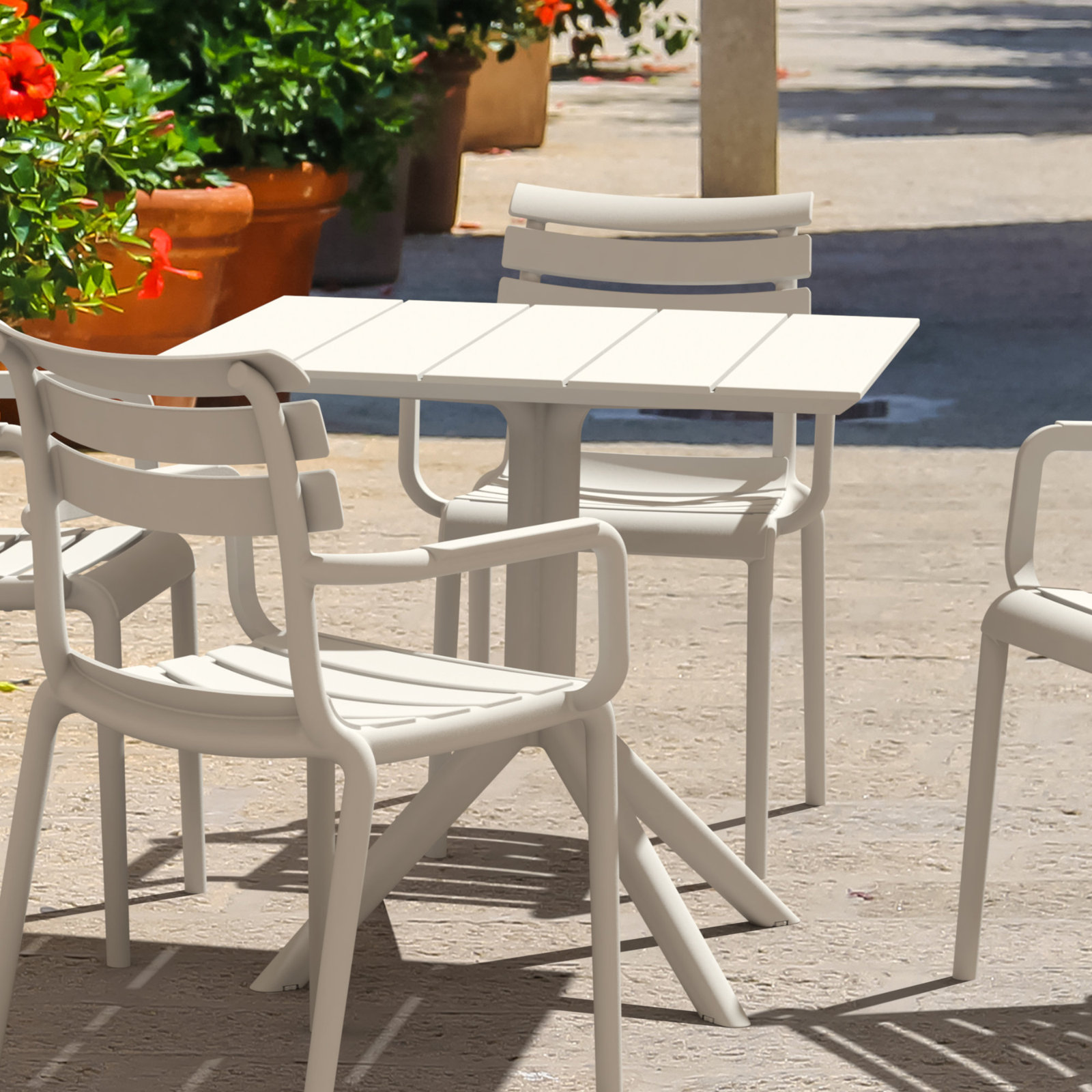Kittson Patio Dining Table, 29" H x 31.5" W x 31.5" D, White