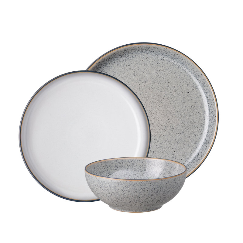 12 Piece Dinnerware Set . Service for 4
