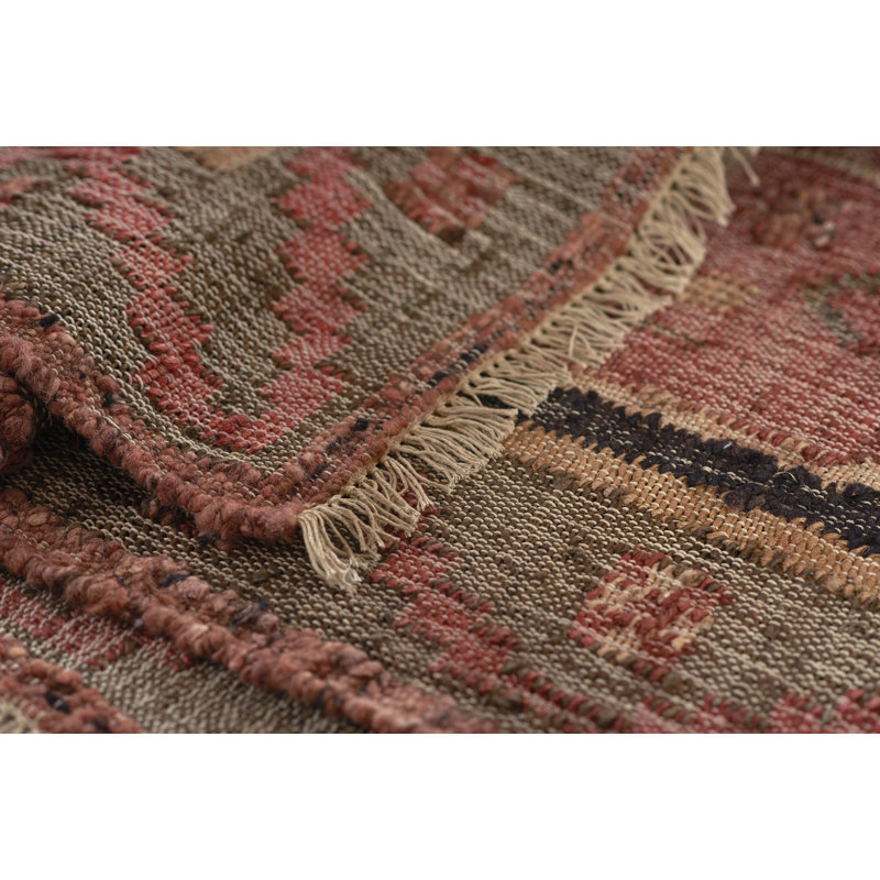 Dariela Oriental Indoor Rug, Rectangle 5'3" x 7'6"