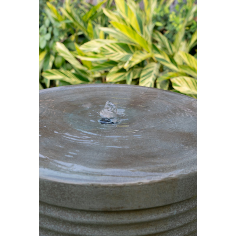 Glassell Hand Crafted Weather Resistant Birdbath Fountain, Gray