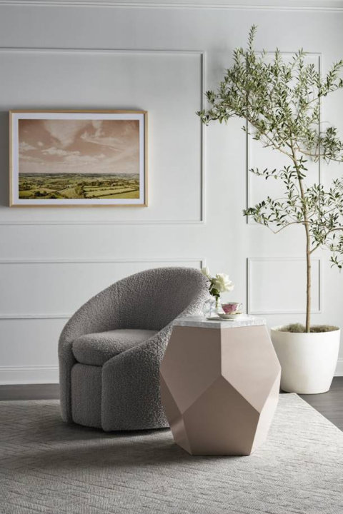 Accent Chairs