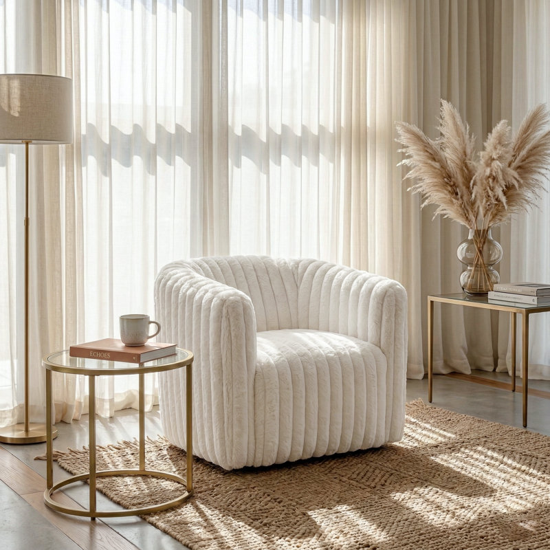 Fauteuil demi-tonneau pivotant en velours de 34 po de largeur Mikado, Blanc