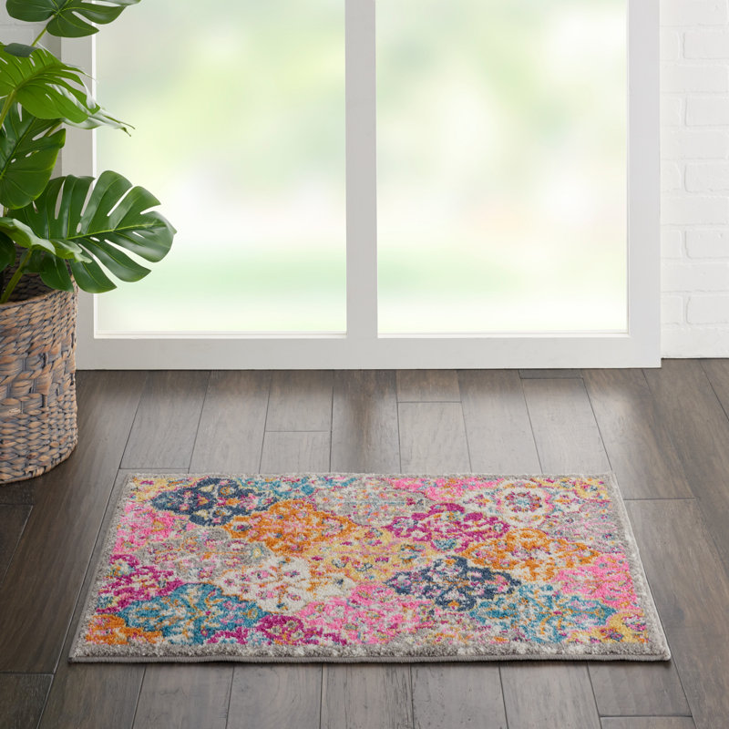 Verda Ikat Indoor Rug, Rectangle 1'10" x 2'10"