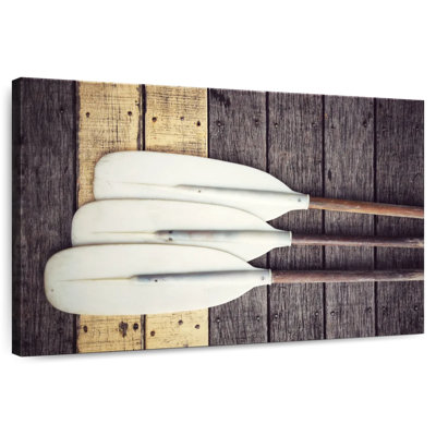 Sireci Three White Paddles