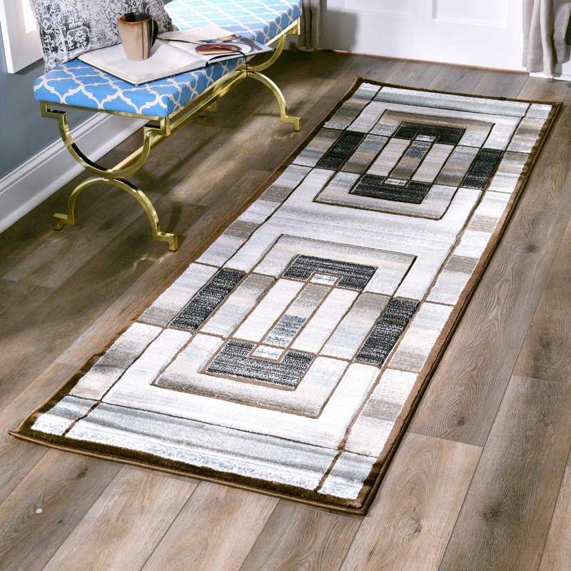 Tapis brun à motif géométrique Adonia, Tapis de couloir 2 pi 8 po x 8 pi 1 po