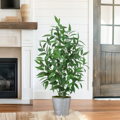 Arbre artificiel d'eucalyptus artificiel de 4 pi avec verdure réaliste pour la décoration intérieure et extérieure