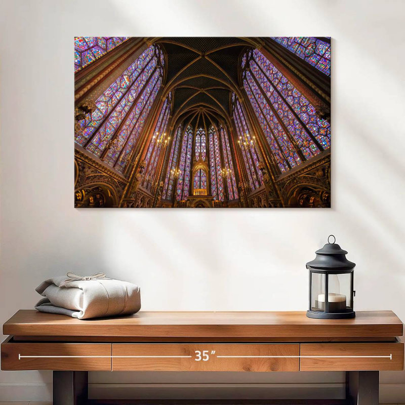 Lilie à l'intérieur de la Sainte-Chapelle, H 16 po x l 24 po