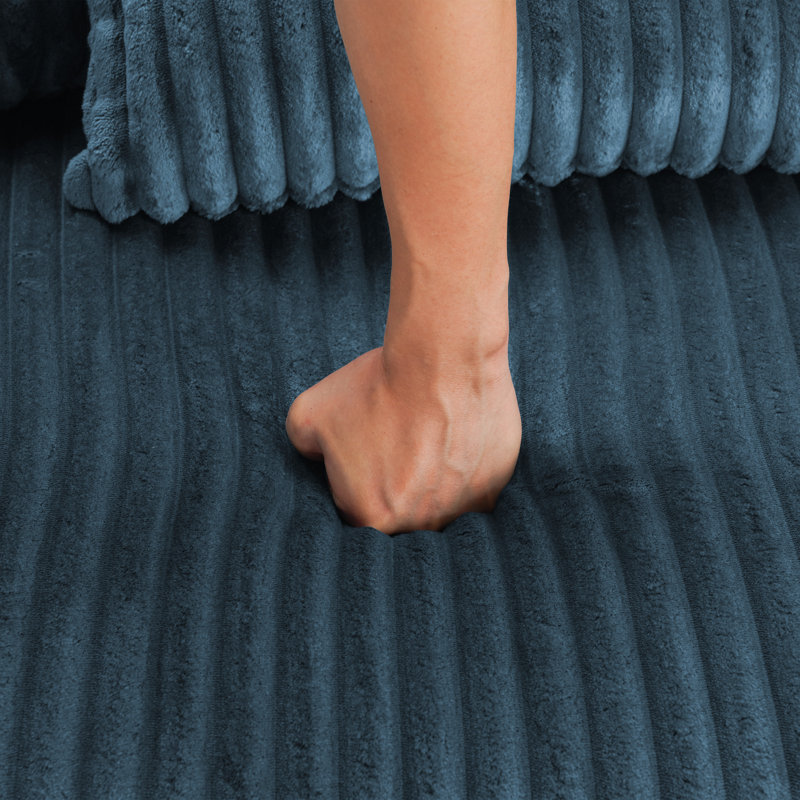 Fauteuil demi-tonneau surdimensionné ultra moelleux en fausse fourrure de lapin avec trois coussins, Bleu