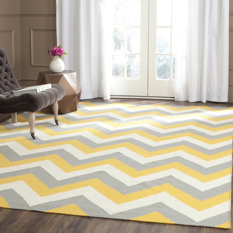 Ezekiel Chevron Wool Hand Woven Area Rug, Rectangle 122 x 183 cm