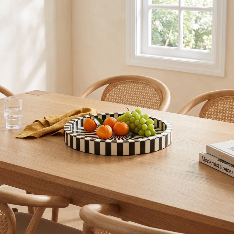 Vondie Resin/Mdf Circle Tray
