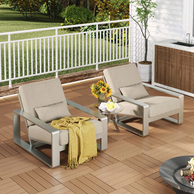 Ensemble de 2 chaises longues en aluminium au design ergonomique