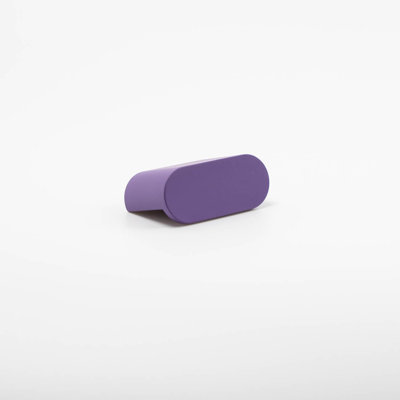1.75" Oval Knob