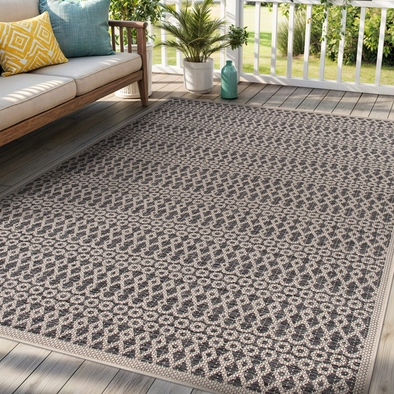 Buckhead Contemporary Trellis Cream/Gray Indoor & Outdoor Area Rug, Rectangle 5' x 7'
