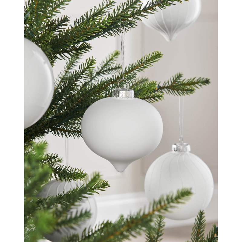 10.8cm Solid Colour Plastic / Acrylic Bauble, White