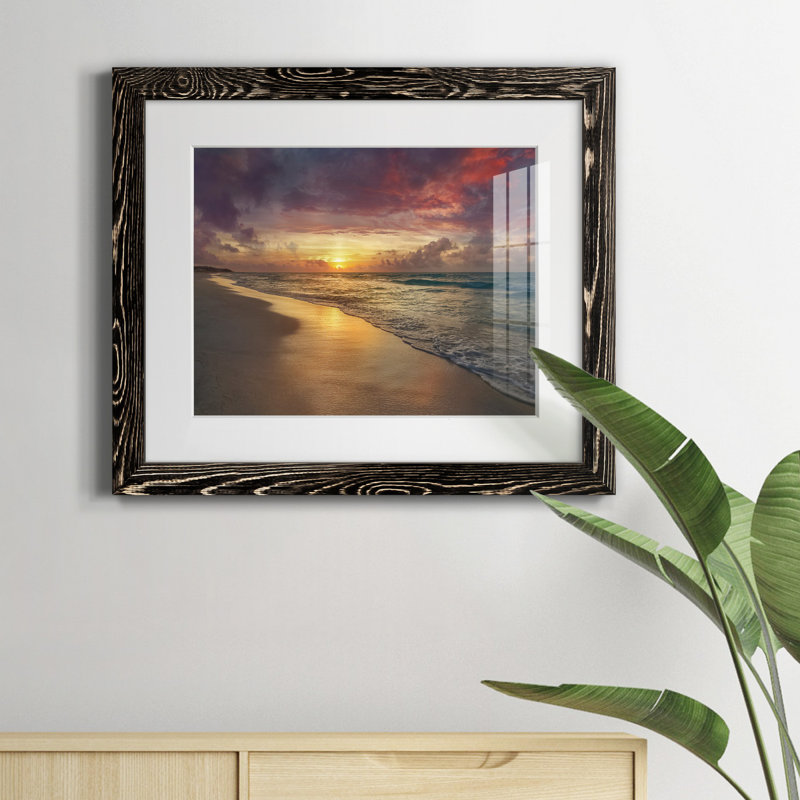 Harmony par J Paul - reproduction de photo sur papier encadrée, H 20 po x l 17 po x P 1,5 po, Noir