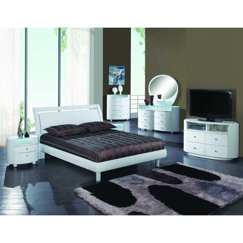 Belynda Piece Bedroom Set