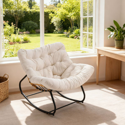 Fleece Fabric；Iron Rocking Chair