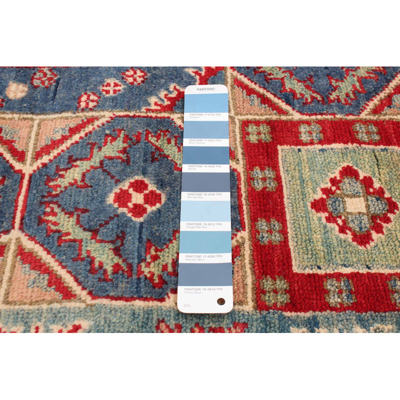 Tapis bleu foncé Finest Ghazni 6 pi 7 po x 9 pi 7 po