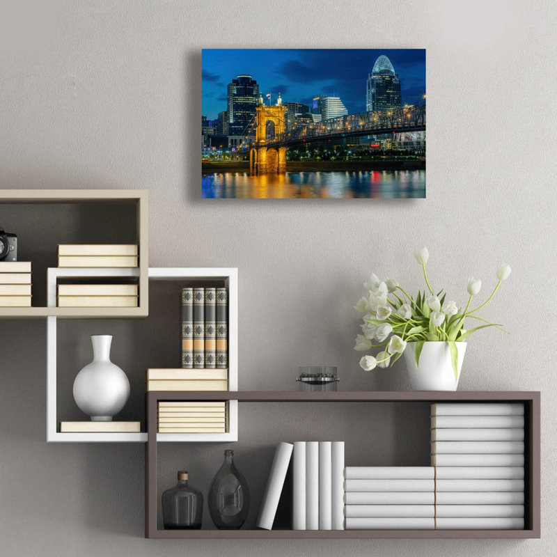 «Cincinnati» par Epic Portfolio, art mural en verre acrylique, H 16 po x l 24 po x P 0,2 po