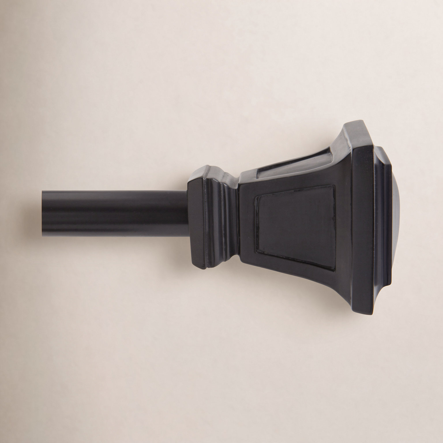 Richmond Adjustable 0.63" Single Curtain Rod, 48" - 86", Matte Black