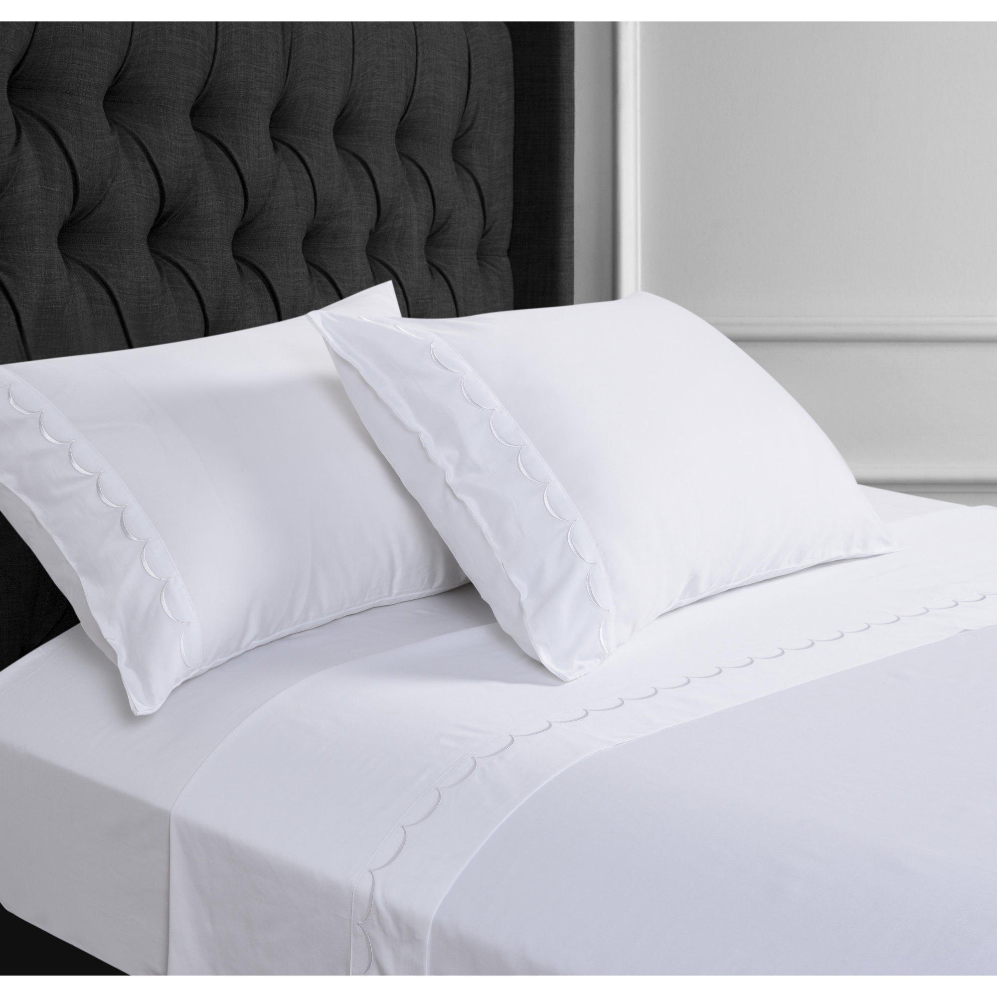 Camillo Sateen Sheet Set, California King Sheet+Fitted Sheet + 2 Pillowcases, White
