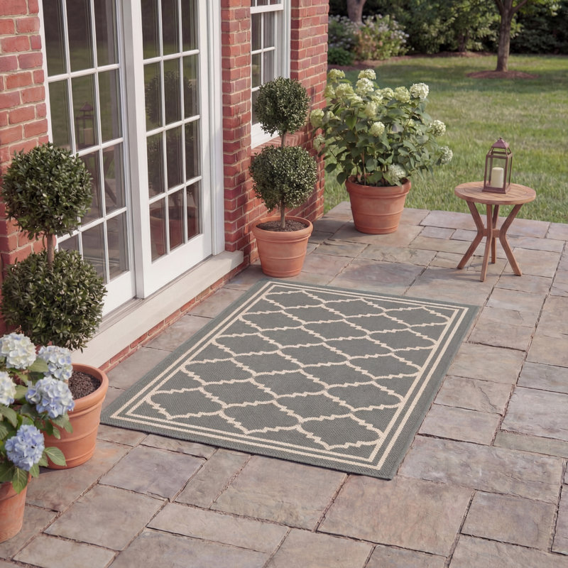 Tapis d'intérieur / extérieur à motif géométrique Herefordshire Performance, Rectangle 2 pi x 3 pi 7 po