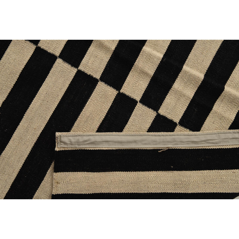 Tapis noir et blanc Jessen