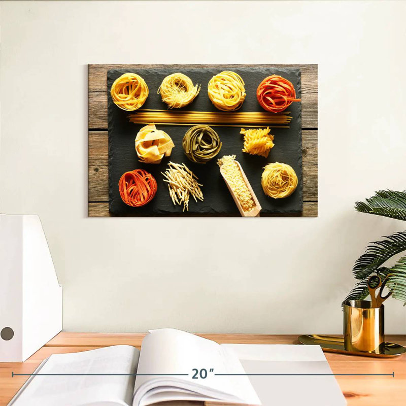 Yarlin Pasta, 8" H x 12" W