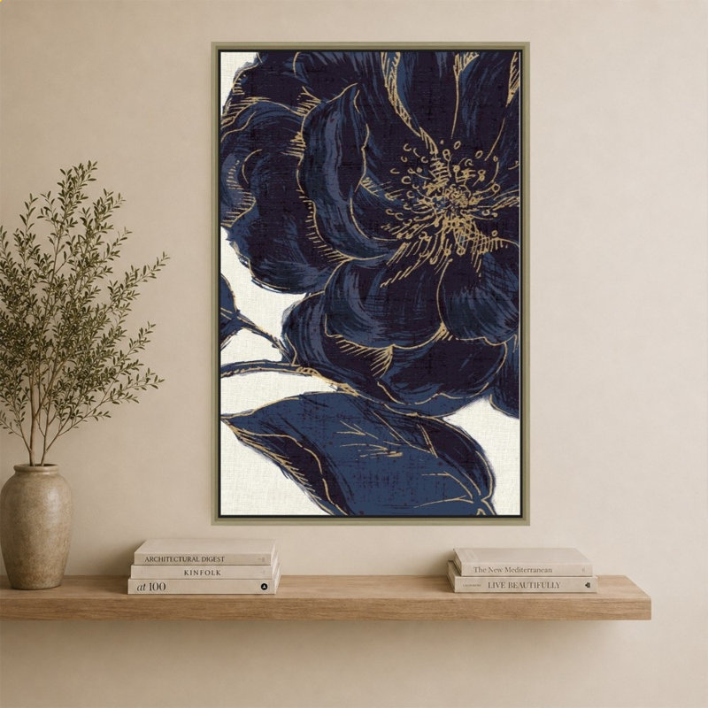 «Indigo Garden II» par Daphne Brissonnet - impression sur toile, H 64 po x l 44 po, Champagne