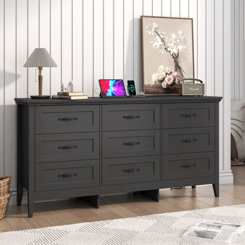 Commode 9 tiroirs avec station de charge Johneka, Noir