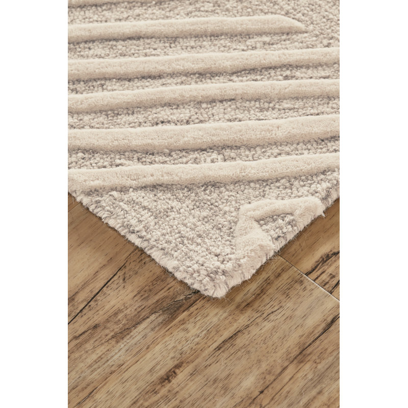 Tapis en laine Kellisha, Rectangle 3 pi 6 po x 5 pi 6 po