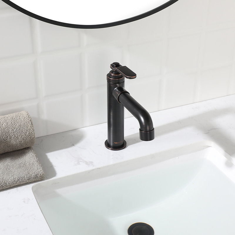 Single-Hole Single-handle Bathroom Faucet with Drain Assembly, Oil Rubbed Bronze