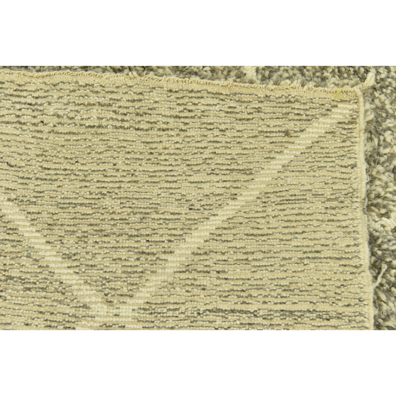 Iraheta Gray Rug