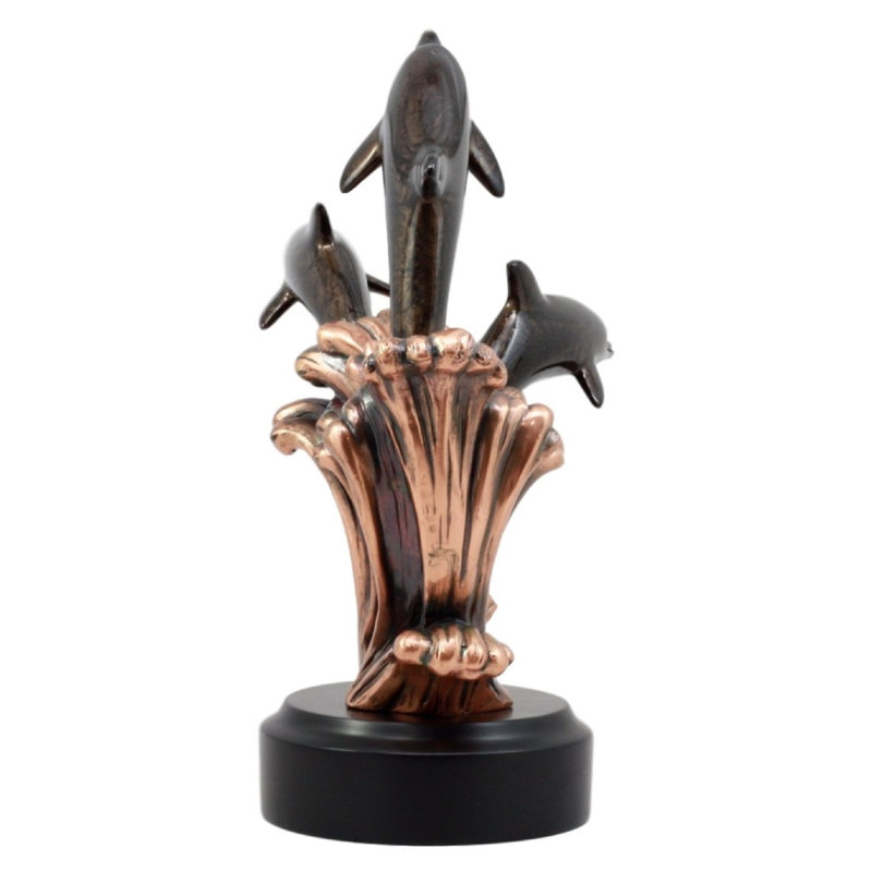 Figurine à trois bottlenoses de dauphins avec des ondes de l’océan Jayla
