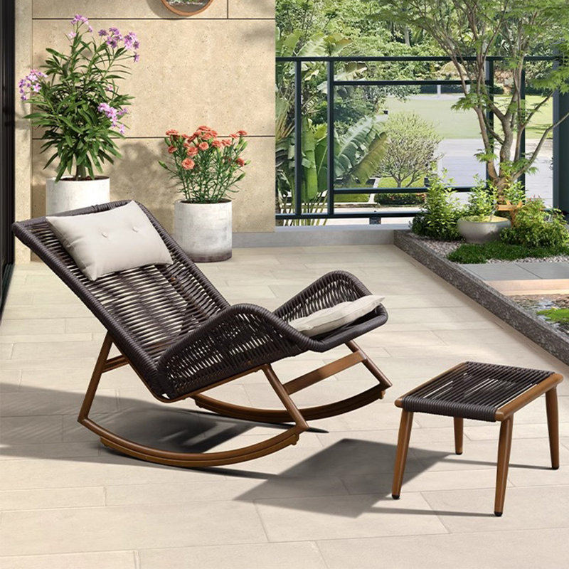 Chaise berçante élégante