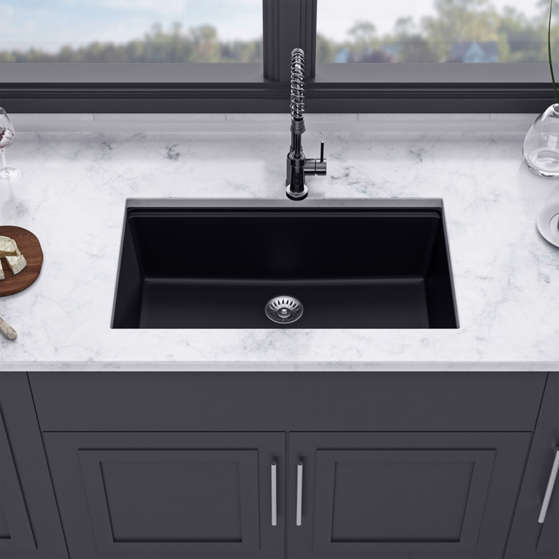 Évier de cuisine 32 po à cuve simple en quartzite encastrable, Noir