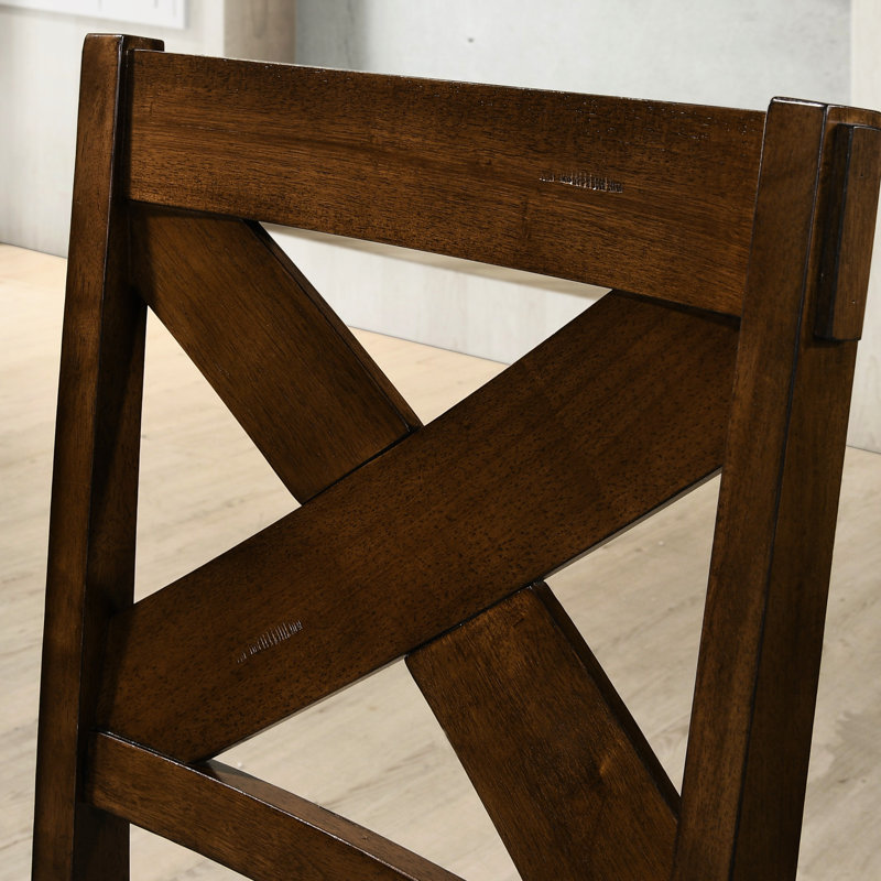 Chaises de salle à manger en bois massif, paire de noisettes foncées, sièges rembourrés en mousse avec accoudoirs texturés brun clair l 17 po x l 18,5 po et H 39,5 po, matériau de rembourrage