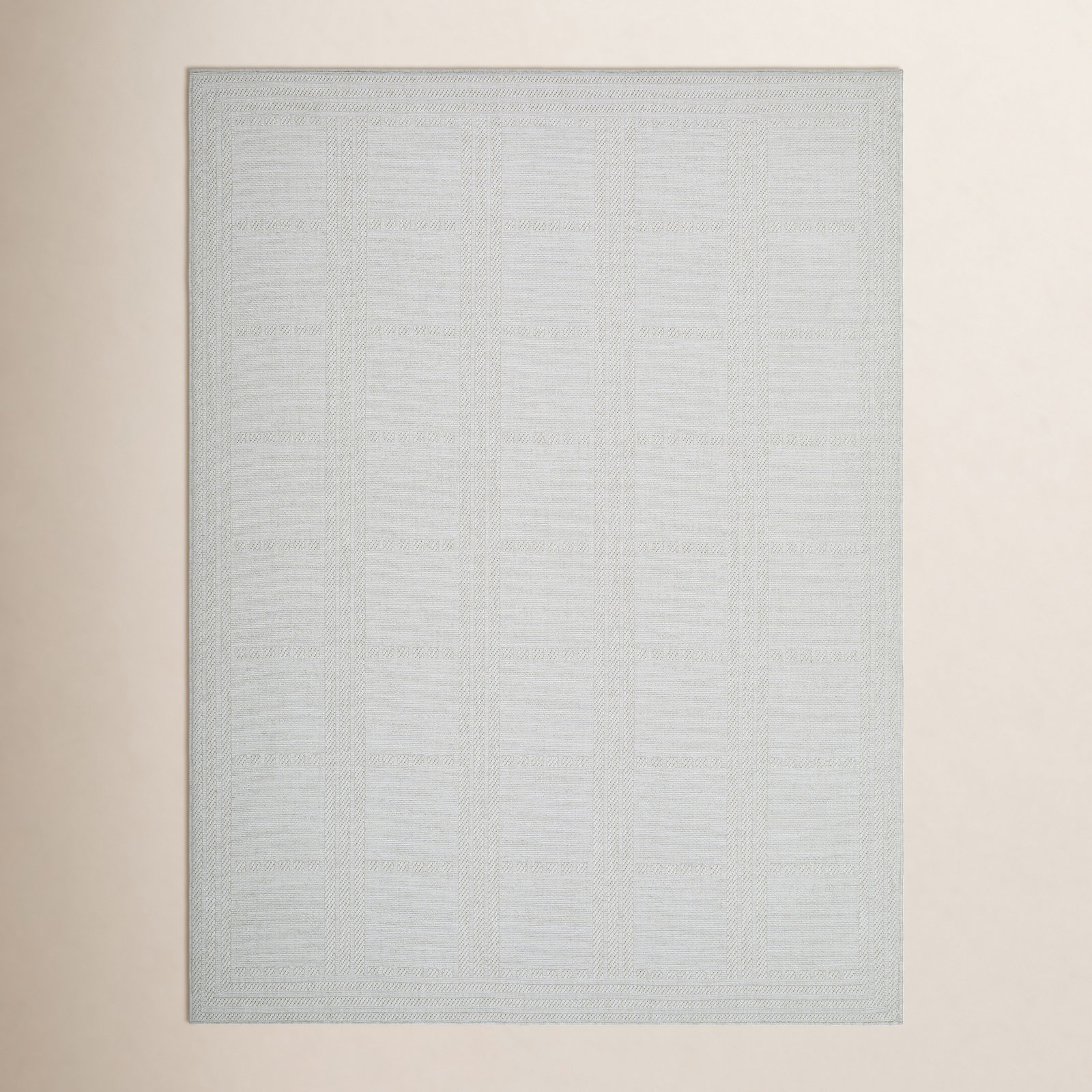 Winn Gray Outdoor Rug, Rectangle 5'3" x 7'