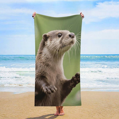 Quick Dry Microfiber Clawed Otter Beach Towel, 32 x 63 in