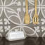 Carreau de porcelaine à motif taupe 8 po x 8 po Caprice