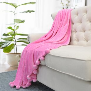Tirrinia Sherpa Throw Couch Blanket, Super Soft TV Blanket, Black Chevron, Size: 50 x 60