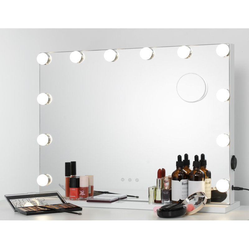 Gerlad Freestanding Mirror, 17.32" x 22.83"