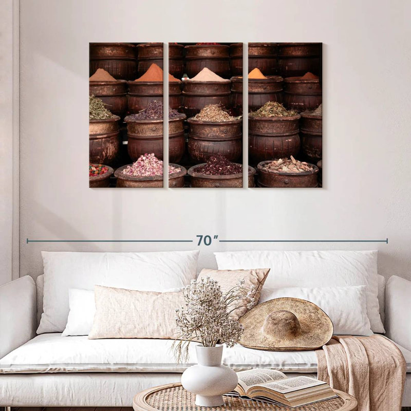 Yarlin Traditional Spices, 28" H x 45" W