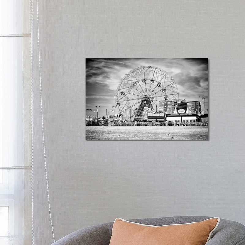 Wonder Wheel 1 Piece Wrapped Canvas Wall Art, 66.04 cm H x 45.72 cm W x 3.175 cm D