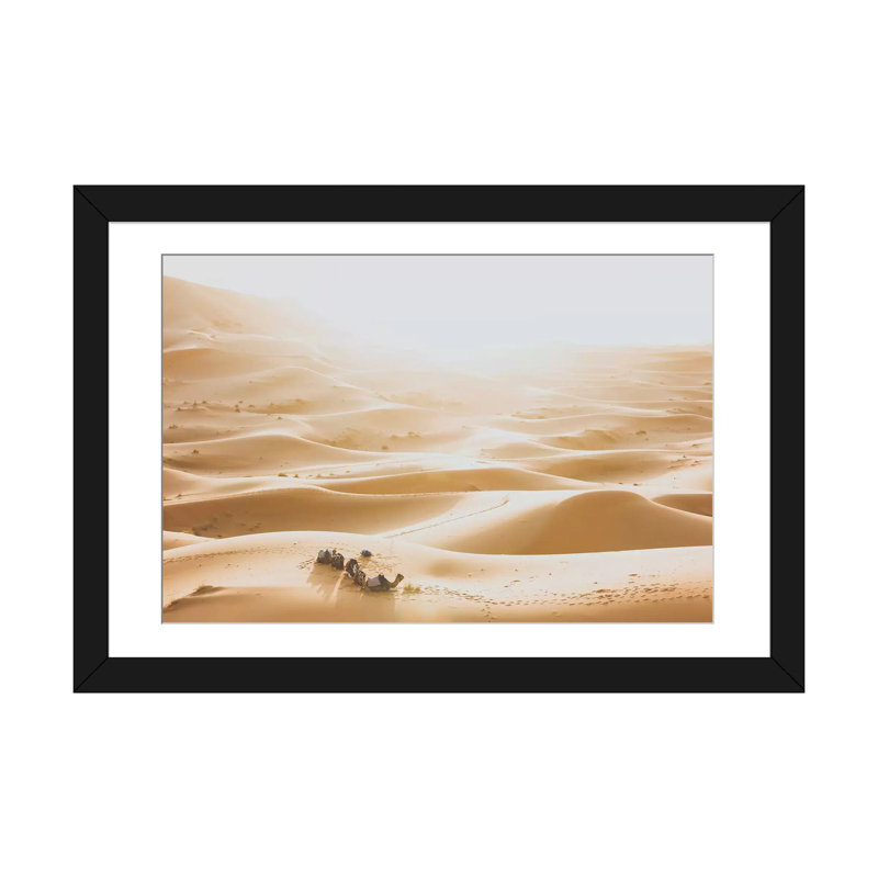 «Sahara Desert» par Luke Anthony Gram, impression sur toile tendue, H 16 po x l 24 po x P 1 po, Papier d'art encadré noir