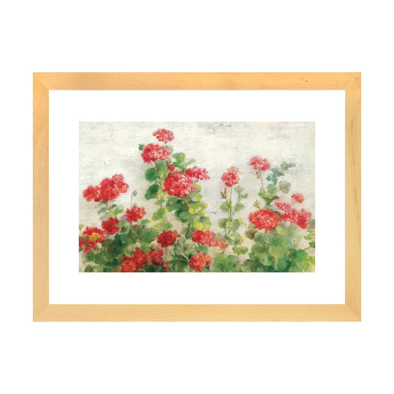 "Géraniums rouges on White" par Danhui nai, reproduction d’art, Papier encadré de bois naturel, Blanc