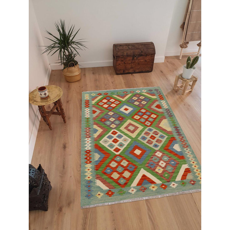 Tapis vert / rouge / beige à motif géométrique en laine tissé à plat 3 pi 4 po x 4 pi 10 po Pauletta
